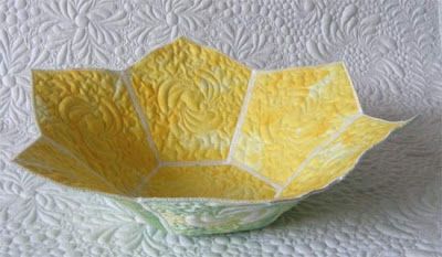 reversible hexagon quilted bowl