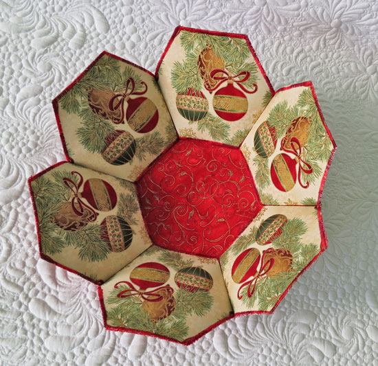 Hexagon bowl tutorial- easy project, great for fabric and interfacing scraps.