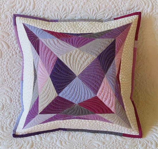 raw edge applique quilted pillow pattern