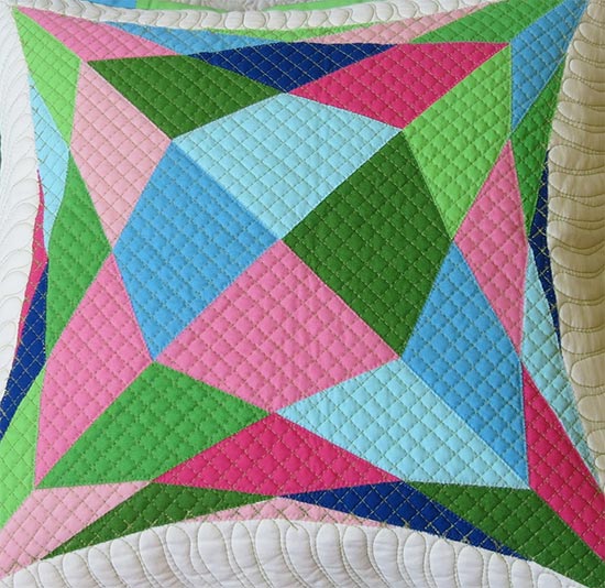 simple geometric applique pillow quilt pattern