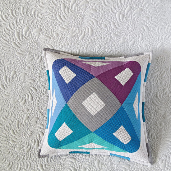 applique-quilted-pillow-pattern-1