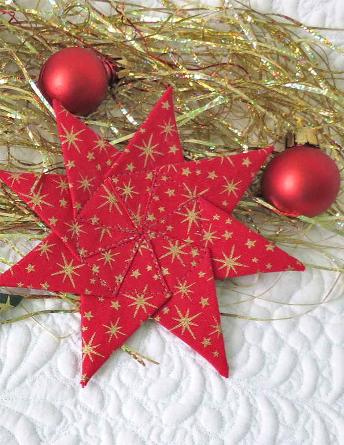 Fabric Star Ornament- tutorial for easy Christmas sewing - Geta's